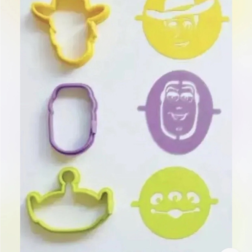PAMPERED CHEF DISNEY PIXAR TOY STORY 4 PANCAKE MOLD STENCIL SET BUZZ WOODY ALIEN